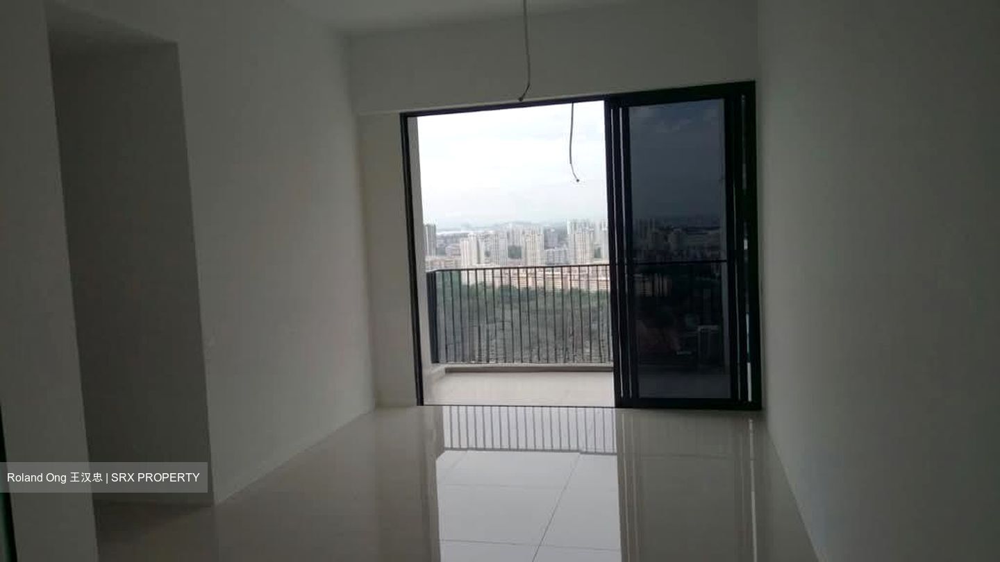 Sky Vue (D20), Condominium #569256181